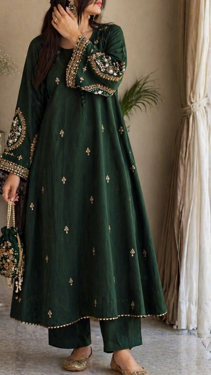 Green suit set